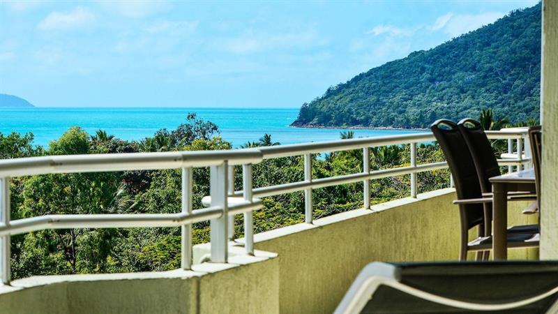3 Bedroom Poinciana Lodge Isla Hamilton Exterior foto